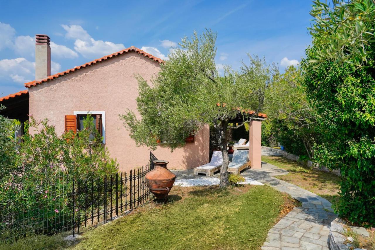 Giola Bungalows Sirines Astris Luaran gambar